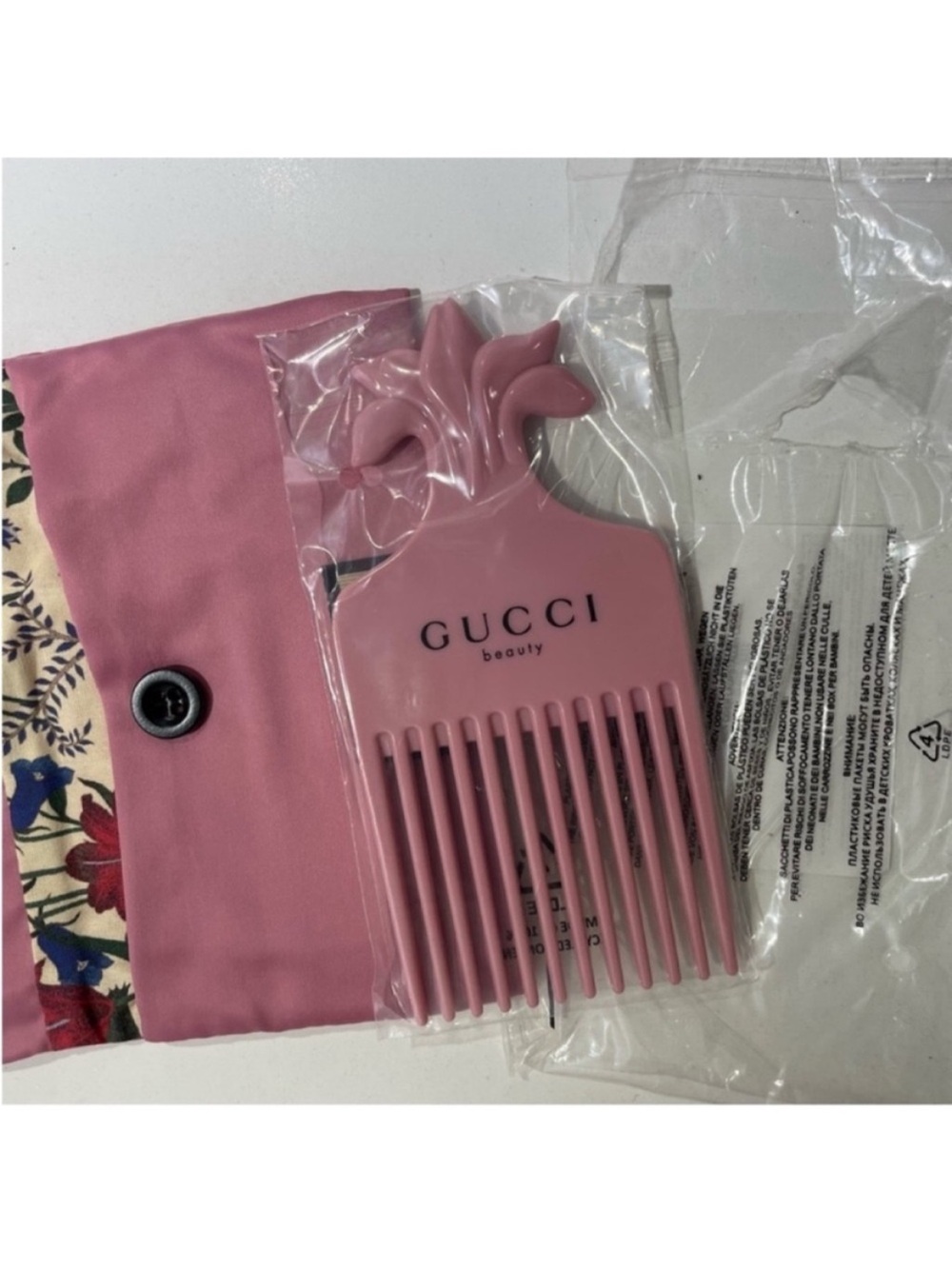 Gucci beauty hair comb set - Picture 6 of 9